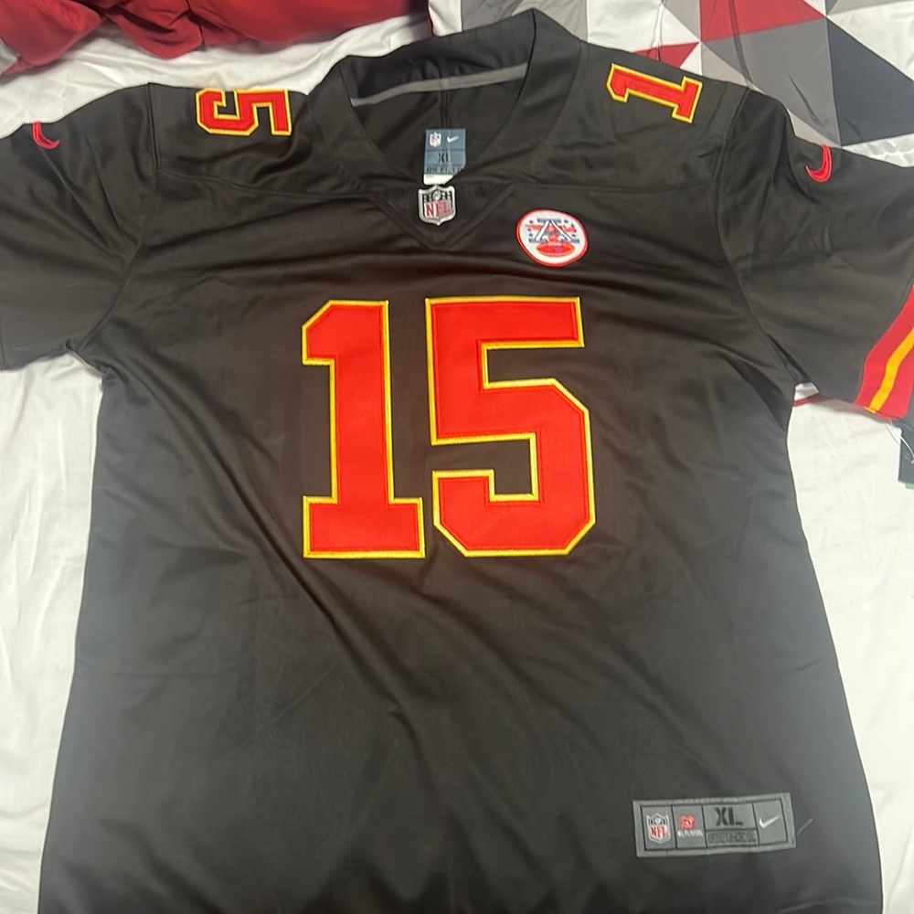 Pat mahomes jersey